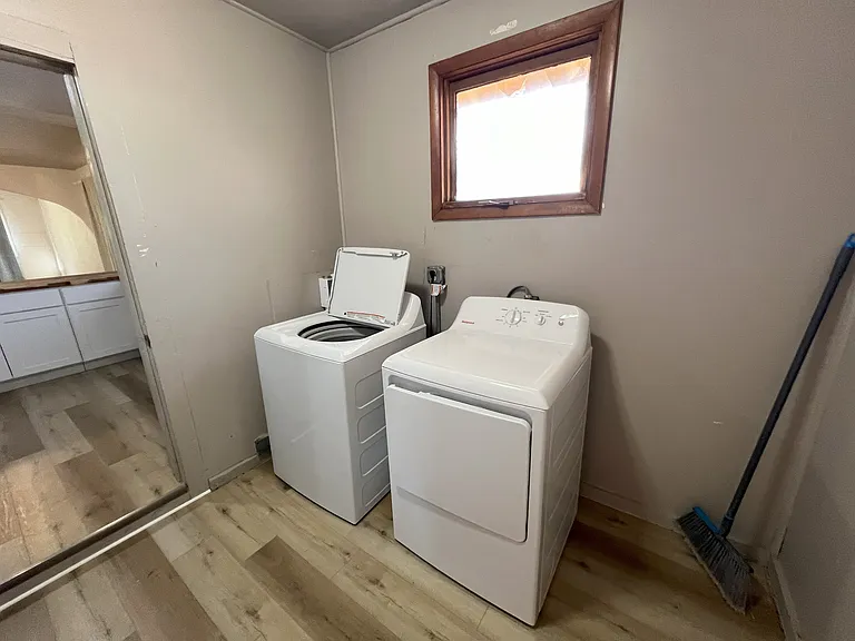114 W Jefferson Ave — Photo 15