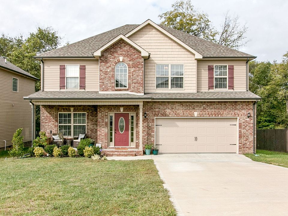 1st image of 995 Smoots Dr