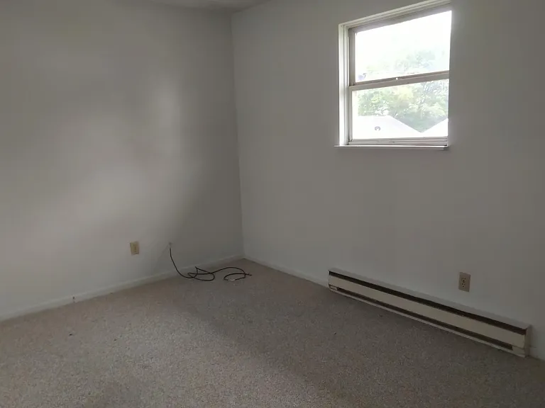 501 N Campus Ave #2 — Photo 2