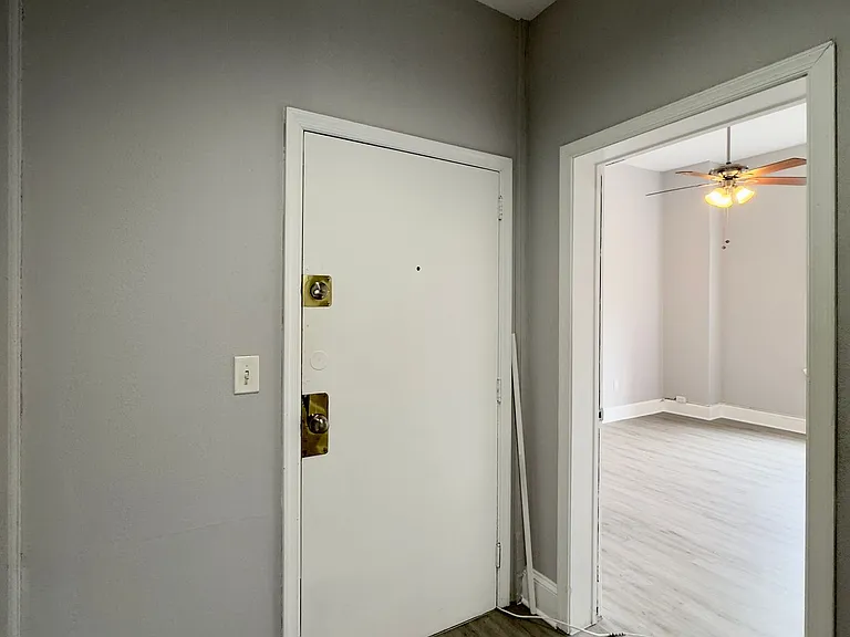For Rent: Spacious Urban Living at 1322-1324 Eutaw Pl Your Ideal City Dwelling! — Photo 6