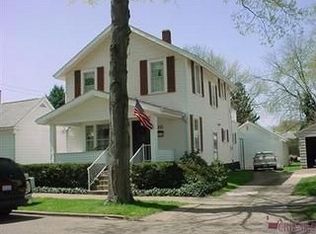 116 5th St SW, New Philadelphia, OH 44663
