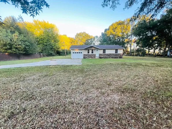 723 E Center St, Beebe, AR 72012
