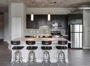 AMLI Lofts, Chicago, IL 60605