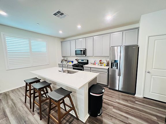 5th image of 5324 Malibu Way