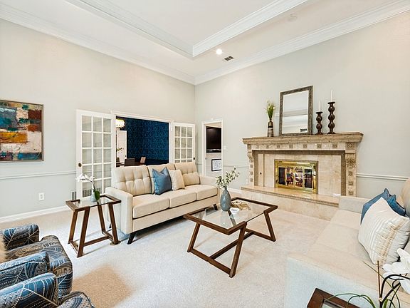 5th image of 5822 London Ln