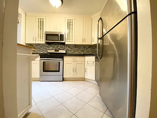 Rented by EastMount Realty LLC | media 12