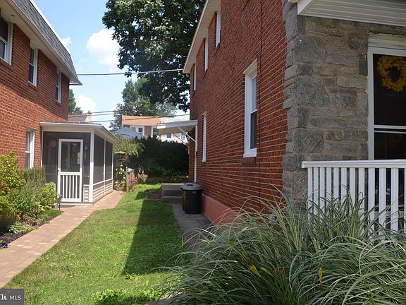 4th image of 423 Wilde Ave