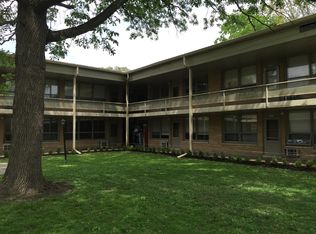410 E Water St #205, Pontiac, IL 61764