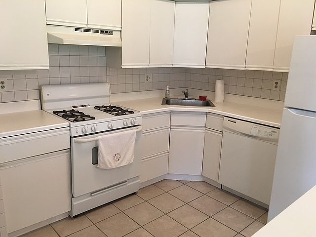 1st image of 301 Byberry Rd APT D4