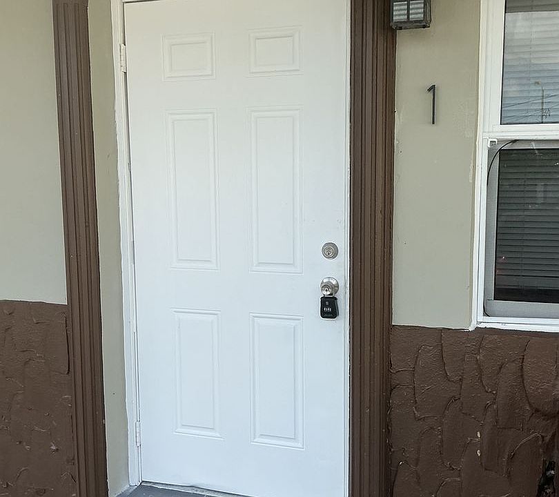 1st image of 1101 N 22nd Ave #1