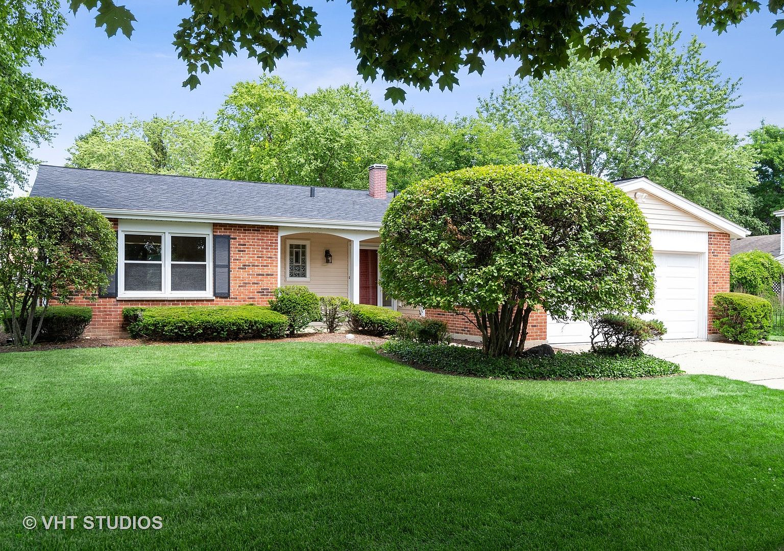 1125 Mill Creek Dr, Buffalo Grove, IL 60089 | Zillow