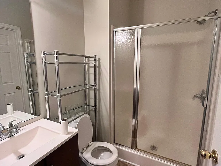203 Riverbend Ln — Photo 15