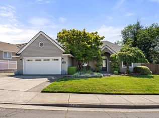 2738 Kerrisdale Ridge Dr, Medford, OR 97504