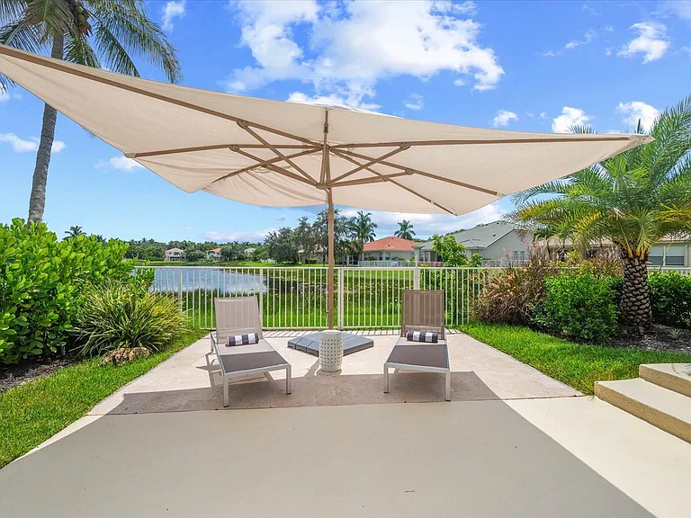 4145 Bahia Isle Cir — Photo 35