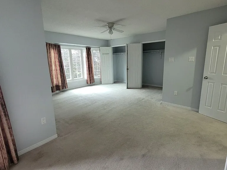 27 Letty Ave — Photo 8