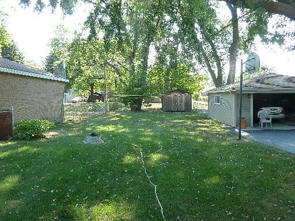 3rd image of 8204 Lavergne Ave