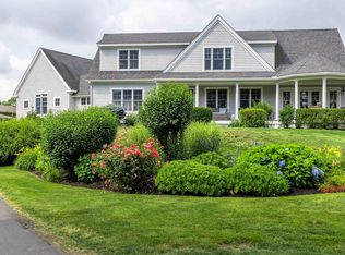 31 Pleasant Point Drive, Portsmouth, NH 03801