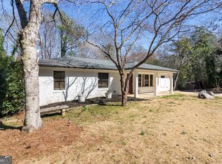 704 Forest Heights Dr, Athens, GA 30606