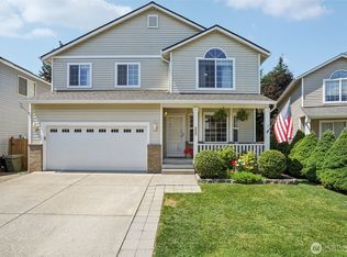 1925 Meadowood Loop, Woodland, WA 98674