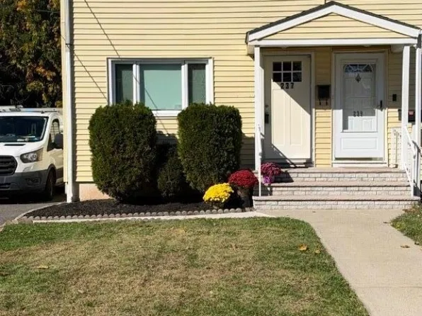 237 Windsor Ave, Westfield Town, NJ 07090