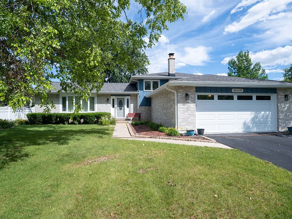 16409 Winding Creek Rd