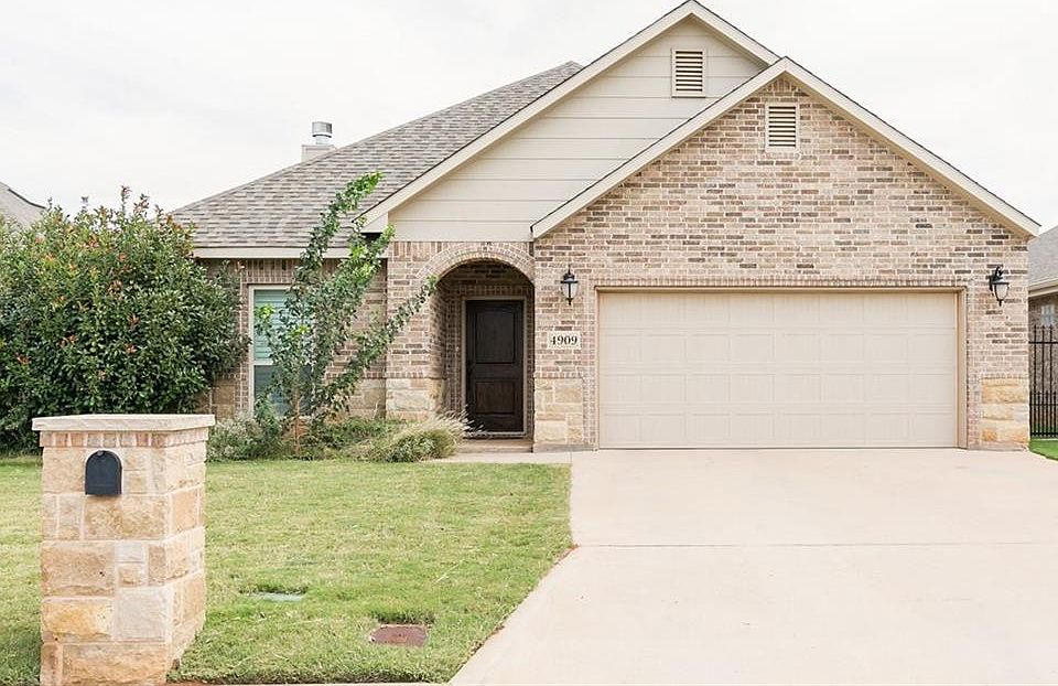 1st image of 4909 Durham Cir
