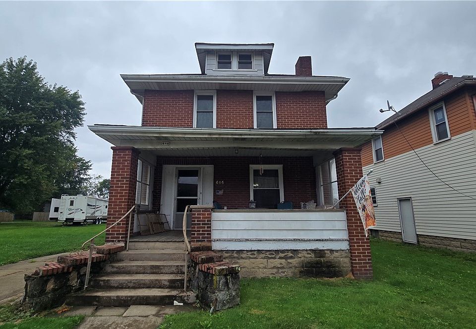 1st image of 686 Stambaugh Ave