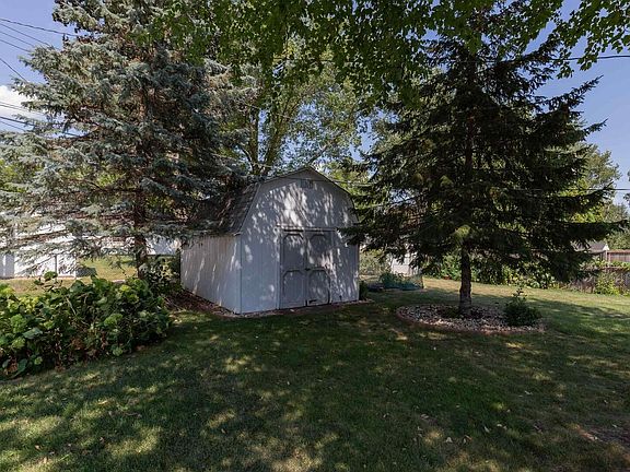 5th image of 603 41st Ave