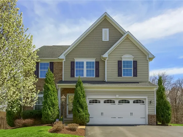 413 Elgin Cir, Coraopolis, PA 15108