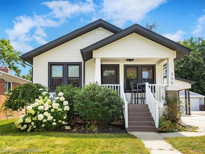 599 Virginia St, Plymouth, MI, 48170