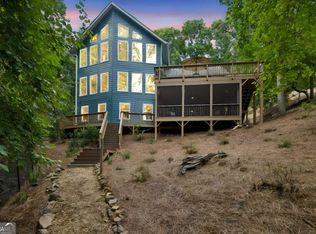 3452 Point View Cir, Gainesville, GA 30506