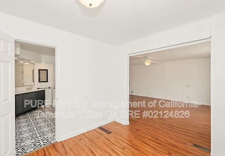 33426 Windmill Rd — Photo 19