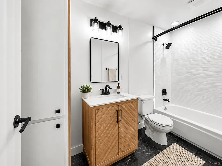 3718 S Canfield Ave #4 — Photo 14