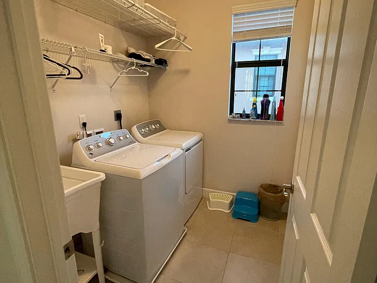 7430 NW 109th Way — Photo 11