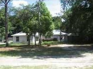 26235 Golden Valley St, Mount Plymouth, FL 32776