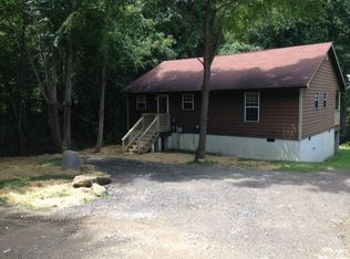 11 Grover Woodfin Dr, Swannanoa, NC 28778