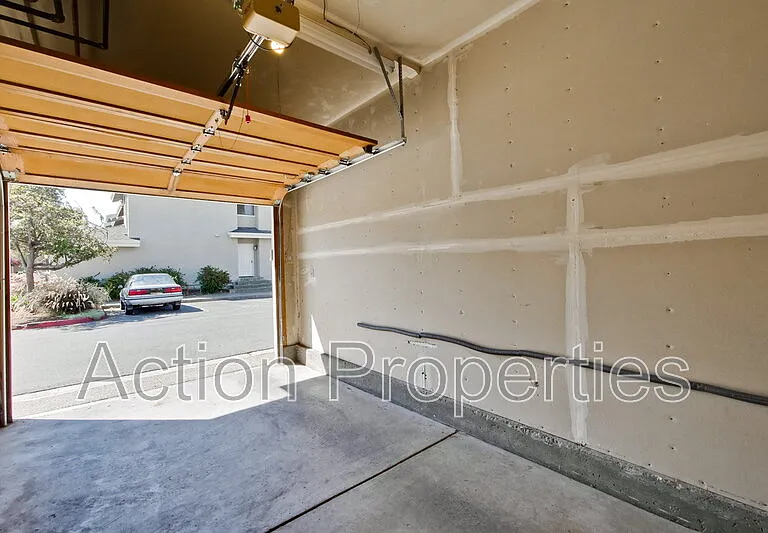 180 Albacore Ln — Photo 19