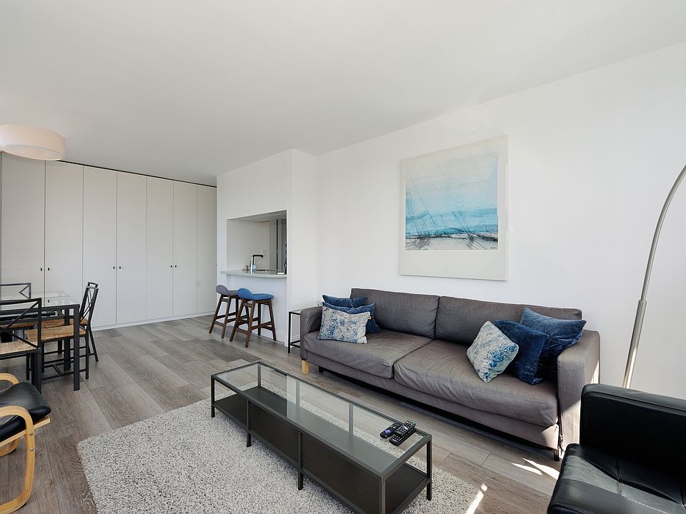 1st image of 350 W 50th St APT 34F