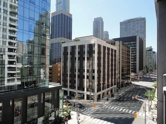68 Yorkville Ave #608 — Photo 21
