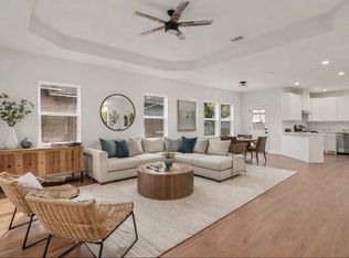 805 Ritchey St, Gainesville, TX 76240