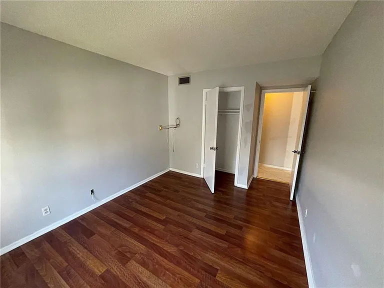 2180 NE 67th St #730 — Photo 16