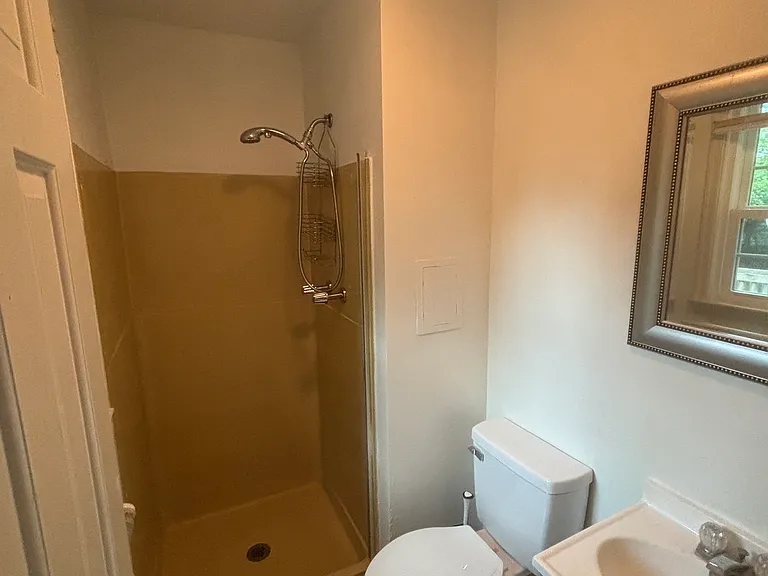 429 South Blvd — Photo 17