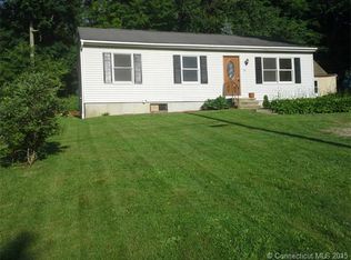 37 Baker St, Winsted, CT 06098