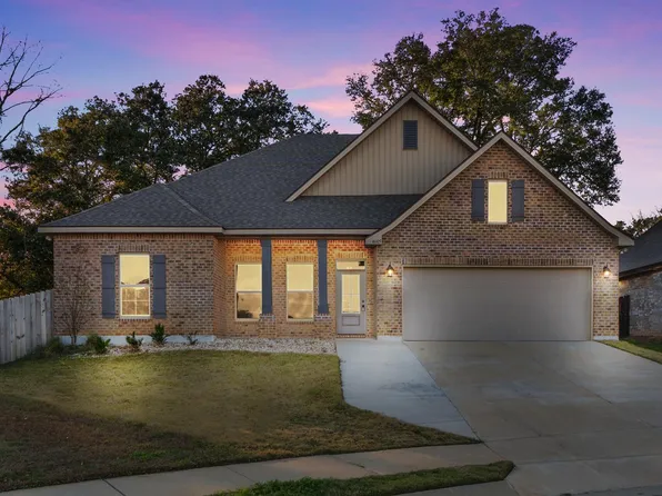 4605 Queen Palm Ct, Pace, FL 32571