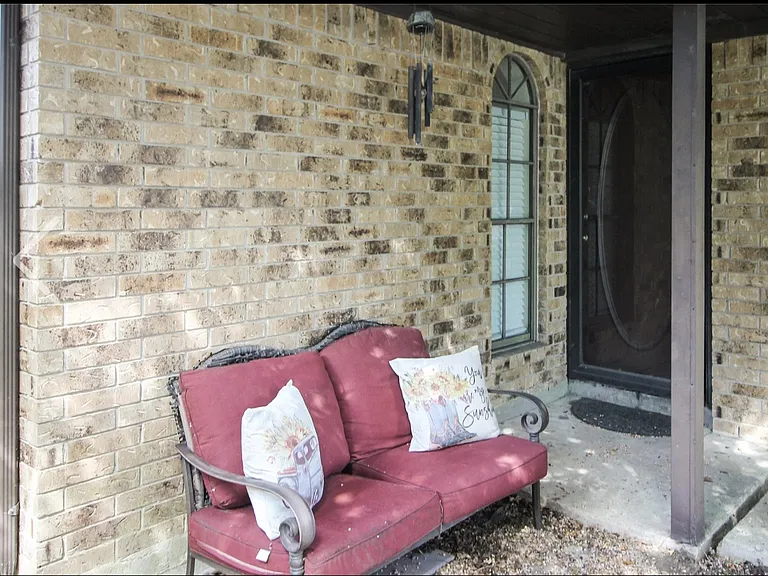 11614 Gullwood Dr — Photo 10
