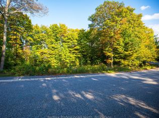 24 Estate Dr, Muskoka Lakes, ON P0B1J0