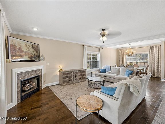 5th image of 2966 Boffin Dr