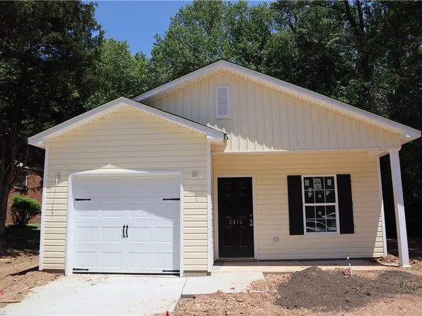 2915 Bainbridge Dr, Winston Salem, NC 27105