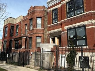 3452 W Walnut St #2, Chicago, IL 60624