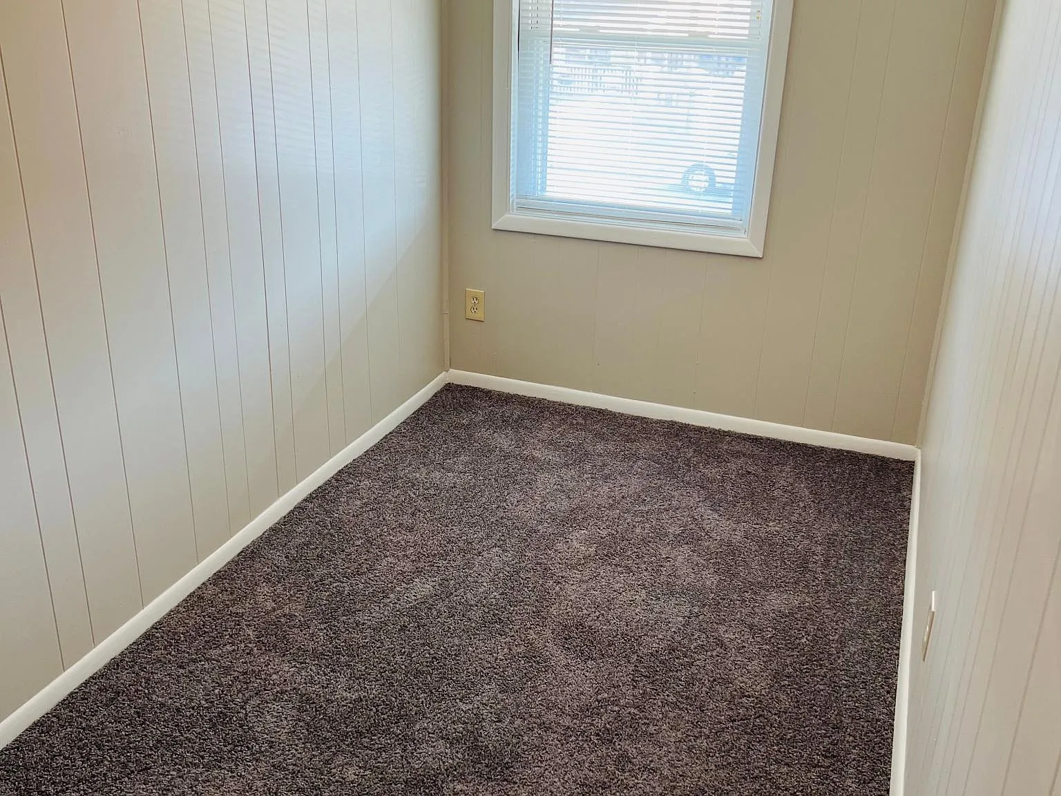 7852 Saint Claire Ln — Photo 4